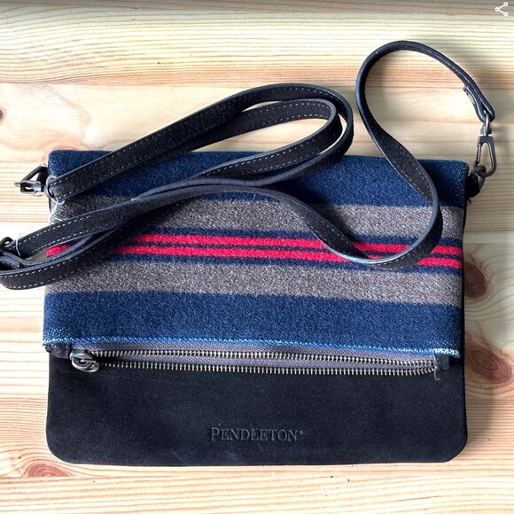 Pendleton Shelter Bay Foldover Clutch - Picture 1 of 5